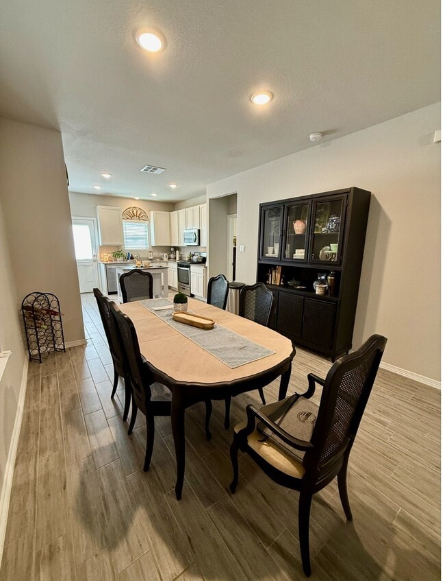 property at 834 Redinger Ridge Dr