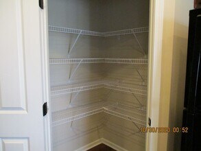 465 Redwood Ln in Lewis Center, OH - Building Photo - Building Photo