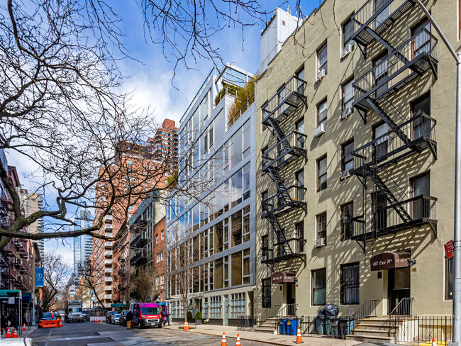 433 E 74th St in New York, NY - Building Photo - Building Photo