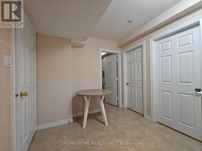 148 Leitchcroft Crescent in Markham, ON - Building Photo - Building Photo