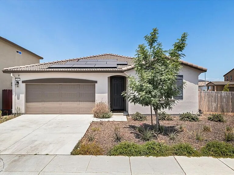 2911 Buckley Ct in Manteca, CA - Foto de edificio