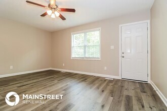 629 Bullhart Dr in Zebulon, NC - Building Photo - Building Photo