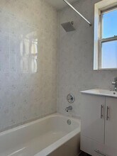4817 41st St-Unit -#2 in Queens, NY - Building Photo - Building Photo