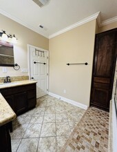 5131 S Victoria Ave in Los Angeles, CA - Building Photo - Building Photo
