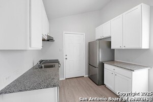 7169 Elm Cv in San Antonio, TX - Building Photo - Building Photo