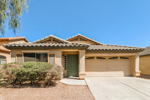 12536 W Reade Ave in Litchfield Park, AZ - Building Photo