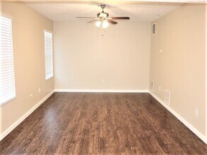 7436 Maple Twig Ave in Canal Winchester, OH - Building Photo - Building Photo