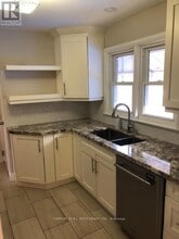 133 Cook St in Barrie, ON - Building Photo - Building Photo