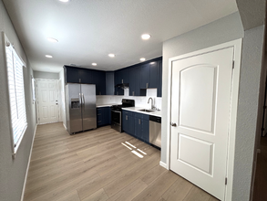 147 El Dorado Ave in Hayward, CA - Building Photo - Building Photo
