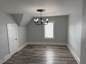 21 Essex St, Unit 5 in Saugus, MA - Building Photo - Building Photo