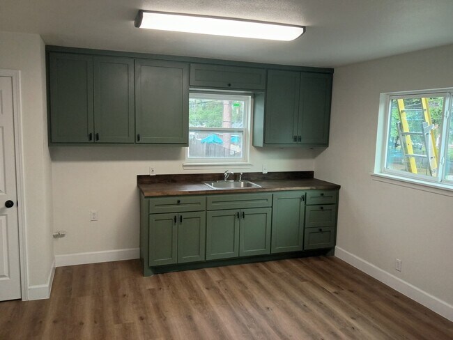 Tanglewood Manor Apartments