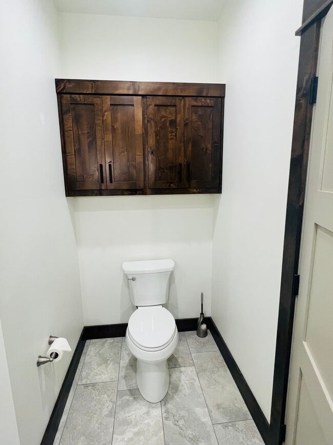 property at 954 Doty Ln