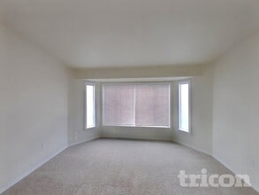 1504 8th Ave Ct SE in Puyallup, WA - Building Photo - Building Photo