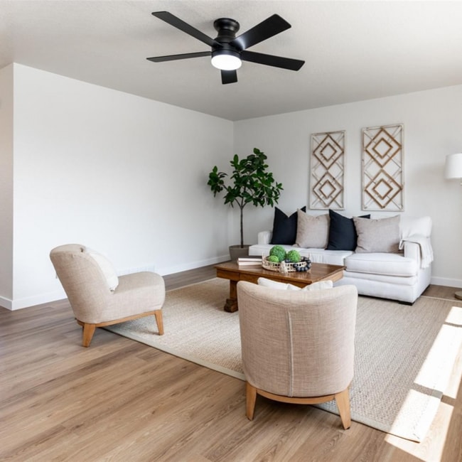 726 Paradise Ln in Colorado Springs, CO - Building Photo - Building Photo