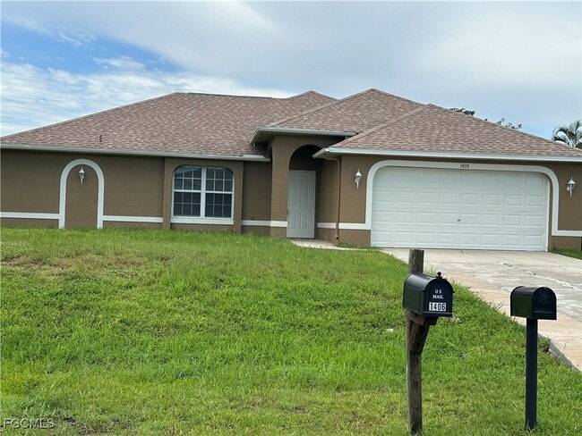 property at 1405 SW 10th St
