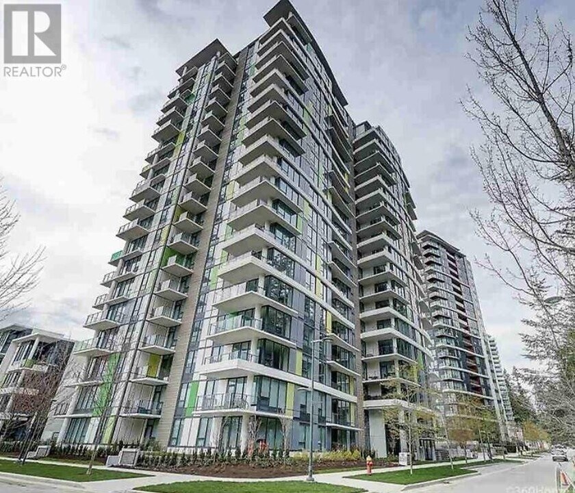 3487-3487 Binning Rd in Vancouver, BC - Building Photo