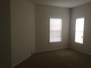 3561 Conroy Rd in Orlando, FL - Building Photo - Building Photo