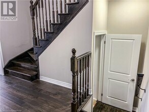 88 Rockledge Dr in Hamilton, ON - Building Photo - Building Photo