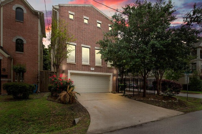 property at 1515 McDonald St