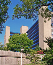 Dunescape Beach Club Tower in Michigan City, IN - Building Photo - Building Photo