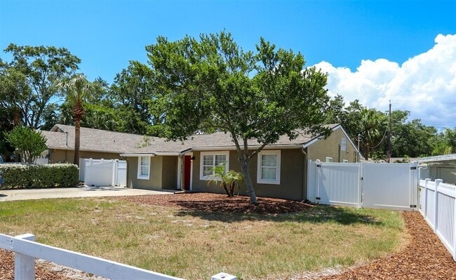 4419 W Euclid Ave in Tampa, FL - Building Photo - Building Photo