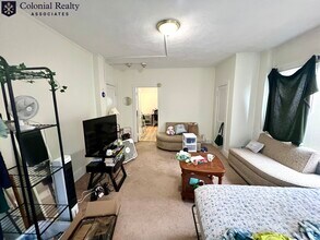 230 Walnut St in Newton, MA - Building Photo - Building Photo
