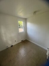 1410 Lynn St in Erie, PA - Building Photo - Building Photo