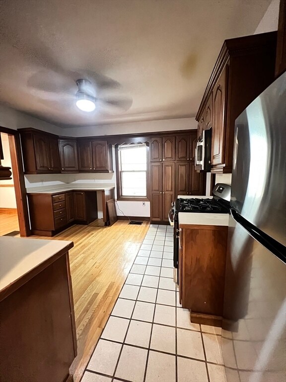 12 Antrim St, Unit #1 in Cambridge, MA - Building Photo - Building Photo