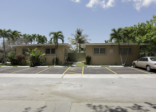 1301-1331 SW 32nd Ave in Miami, FL - Building Photo - Building Photo