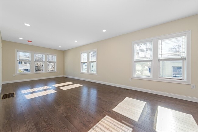 232 Fulton St in Medford, MA - Building Photo - Building Photo