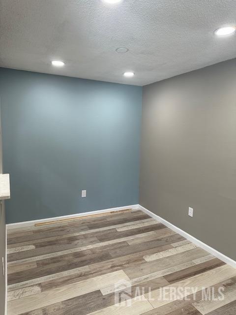 343 Wimbeldon Ct in North Brunswick, NJ - Building Photo - Building Photo