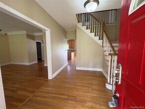 1253 NY-208 in Monroe, NY - Building Photo - Building Photo