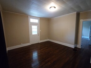 301 N Spring St in Winston-Salem, NC - Building Photo - Building Photo