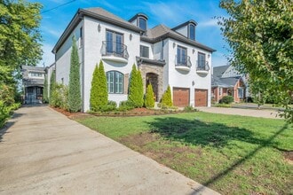 4111A Lone Oak Rd in Nashville, TN - Building Photo - Building Photo