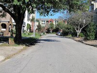 1020 Crocker St photo'