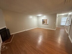 5907 Dixon Dr in Raleigh, NC - Building Photo - Building Photo