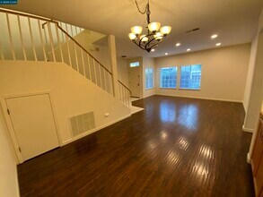 149 Heritage Park Dr in Danville, CA - Building Photo - Building Photo