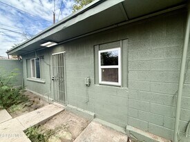 2929 Grant Ave in El Paso, TX - Building Photo