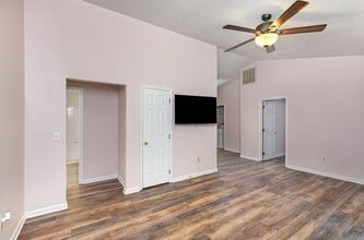 12401 Wilderness Park Dr in Spotsylvania, VA - Building Photo - Building Photo