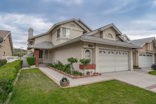 property at 28552 Avocado Pl