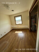 536 Jefferson St-Unit -2 in Mauston, WI - Building Photo - Building Photo
