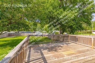 7130 Holdrege St in Lincoln, NE - Building Photo - Building Photo