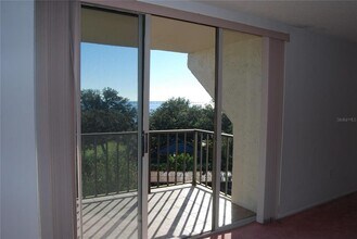2699 Seville Blvd in Clearwater, FL - Building Photo - Building Photo