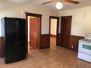 490 Manville Rd in Woonsocket, RI - Building Photo - Building Photo