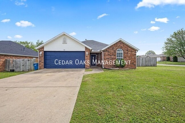 property at 911 SW Cheyenne Dr
