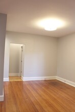 52 Selwyn St, Unit 2 in Boston, MA - Building Photo - Building Photo