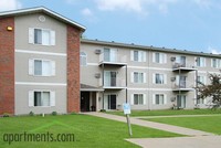 Ottumwa Heights Apartments in Ottumwa, IA - Building Photo - Building Photo