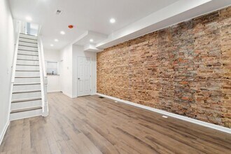 912 N Milton Ave in Baltimore, MD - Building Photo - Building Photo