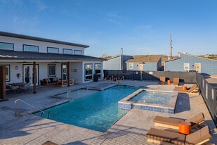 Creek 27 in San Angelo, TX - Building Photo