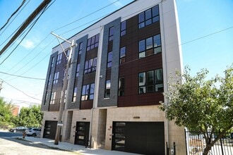 345 N Water St-Unit -345 Water St in Philadelphia, PA - Building Photo - Building Photo
